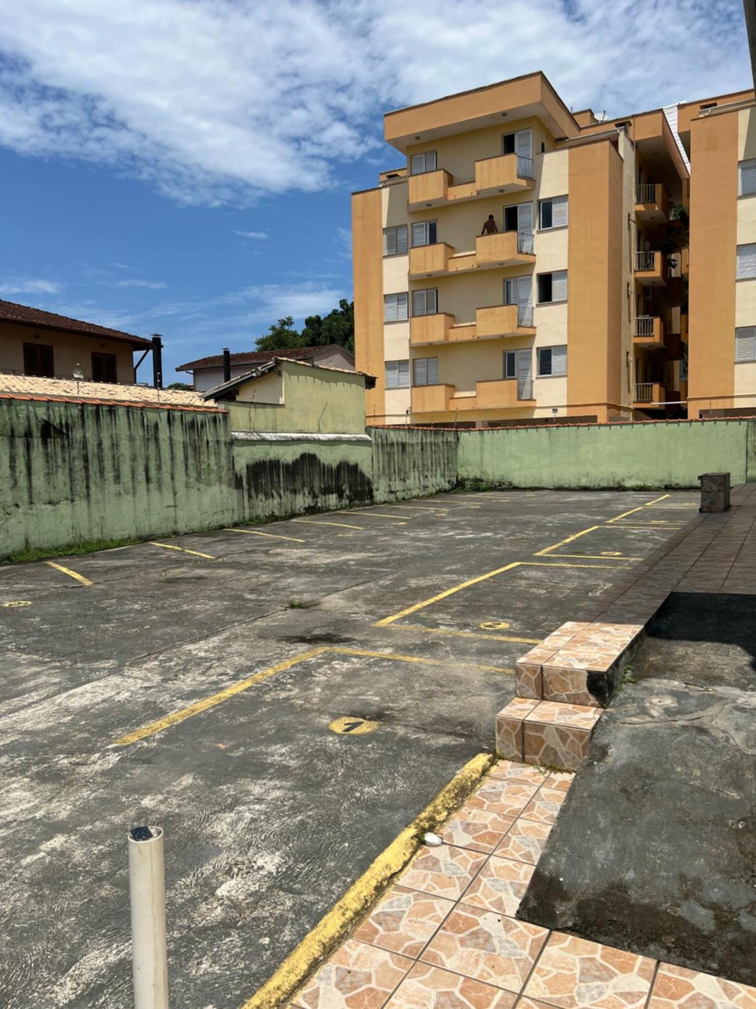 Ate 10 Pessoas E 2 Vagas De Garagem A 4 Quarteiroes Da Grande - Ubatuba-sp *