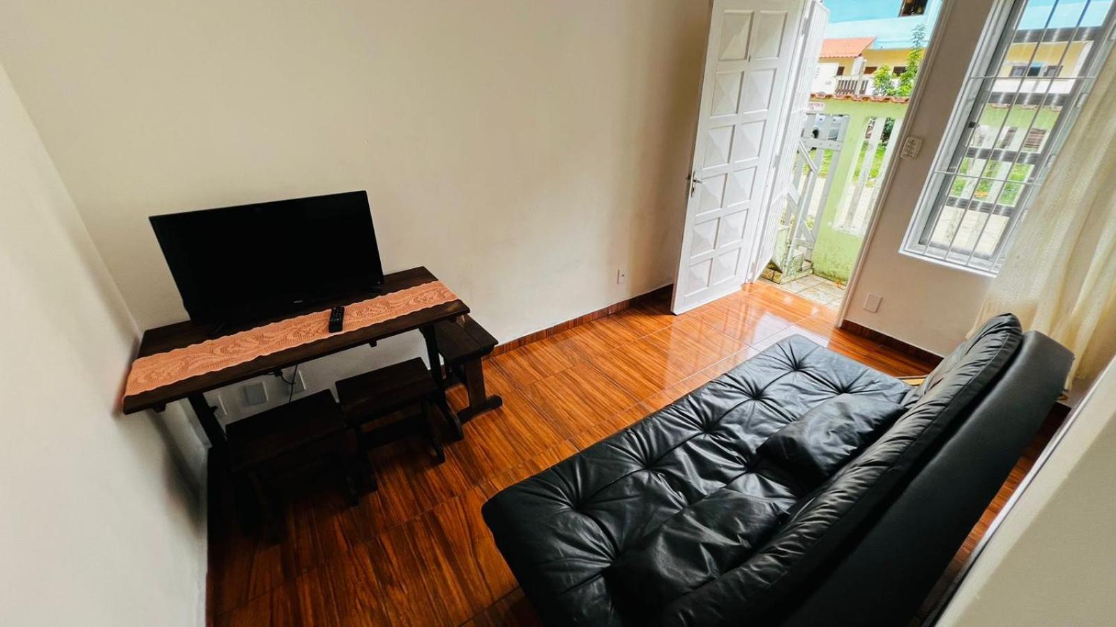 Ate 10 Pessoas E 2 Vagas De Garagem A 4 Quarteiroes Da Grande - Ubatuba-sp * Ubatuba