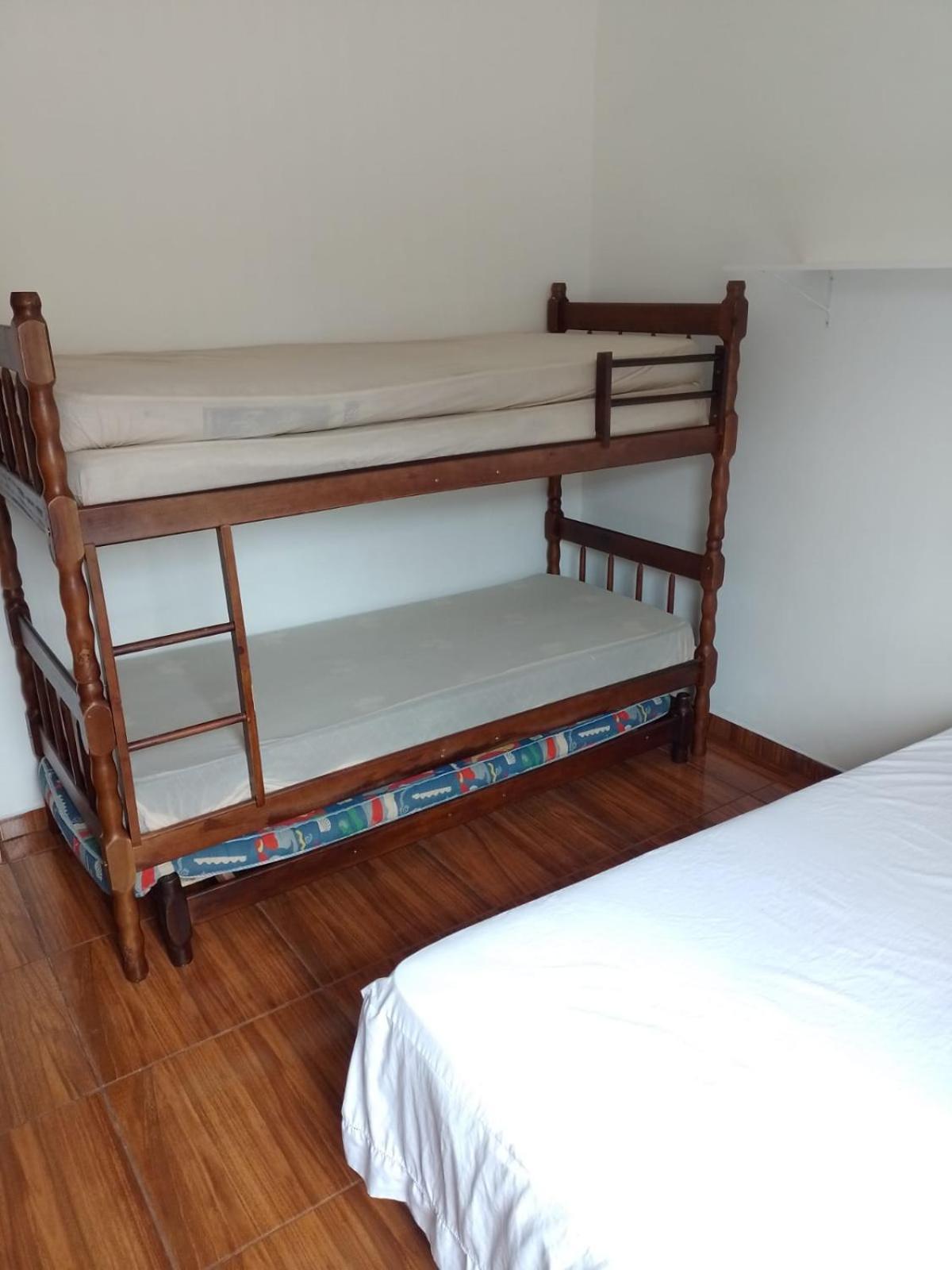 Ate 10 Pessoas E 2 Vagas De Garagem A 4 Quarteiroes Da Grande - Ubatuba-sp Apartamento